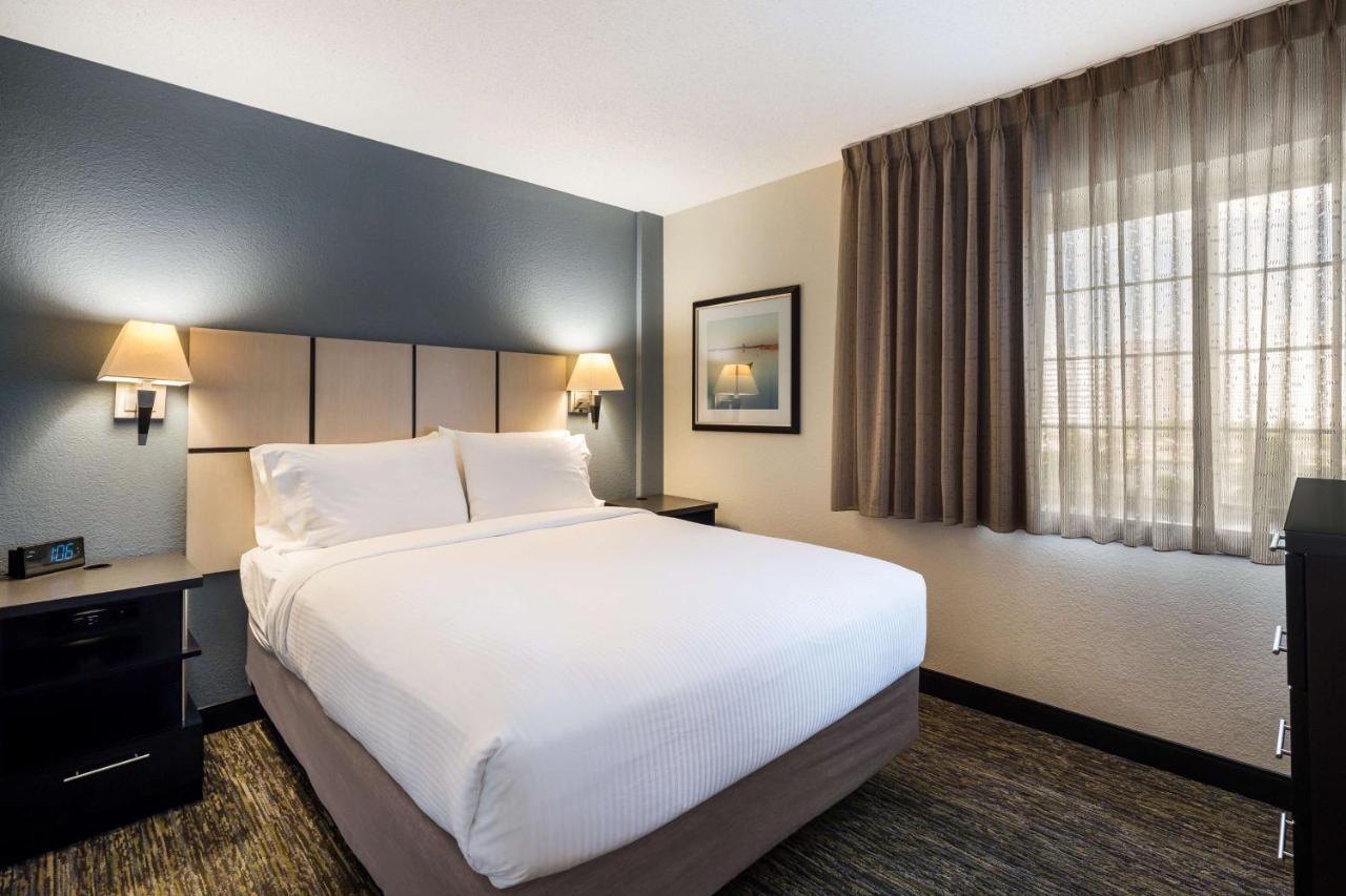 Sonesta Simply Suites Detroit Warren Eksteriør billede