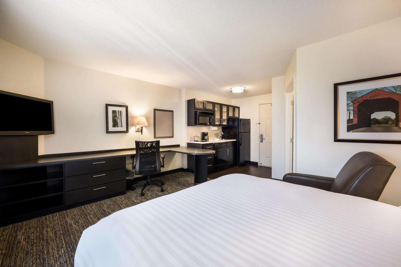 Sonesta Simply Suites Detroit Warren Eksteriør billede